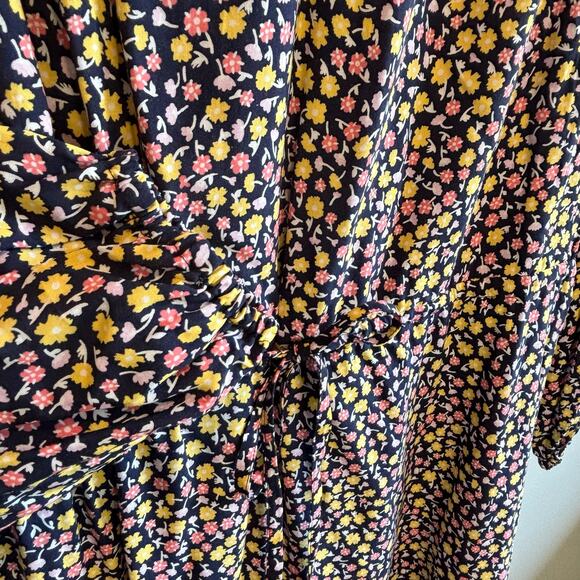 Draper James Ditsy Floral Mini Dress - size Medium - Picture 5 of 8